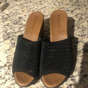 10 Eric Michael wedge sandal